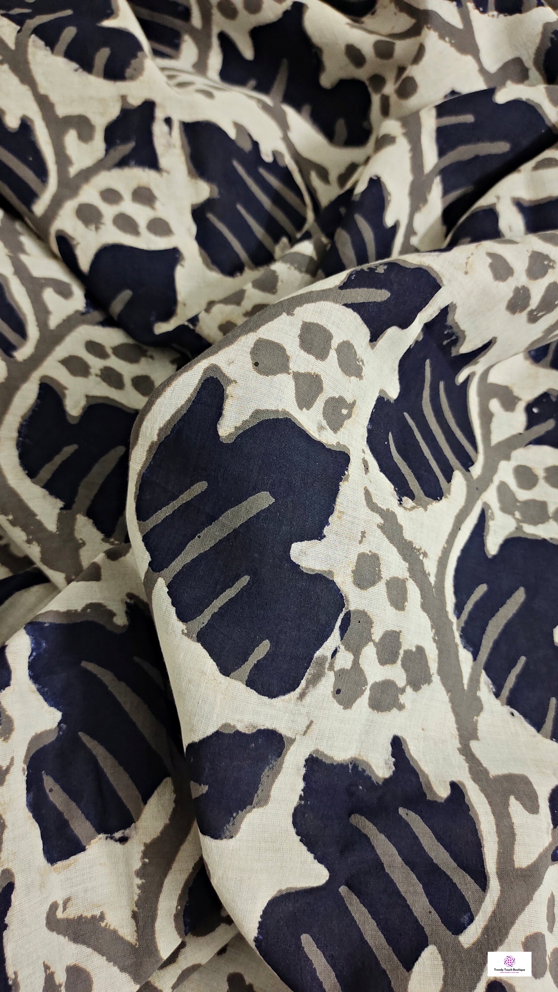 Black & Ash Grey Floral pattern Organic Handblock print in natural dye mul cotton saree office and casual styling best price best summer fabric with blouse piece