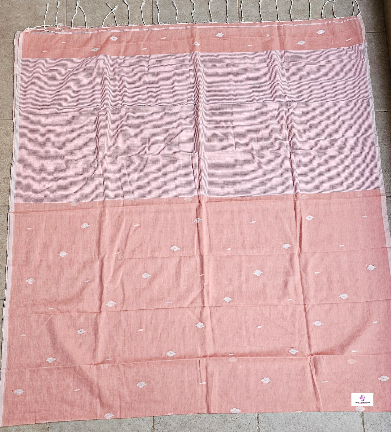 PALE PEACH - BENGAL MULCOTTON JAMDANI HANDLOOM SAREE