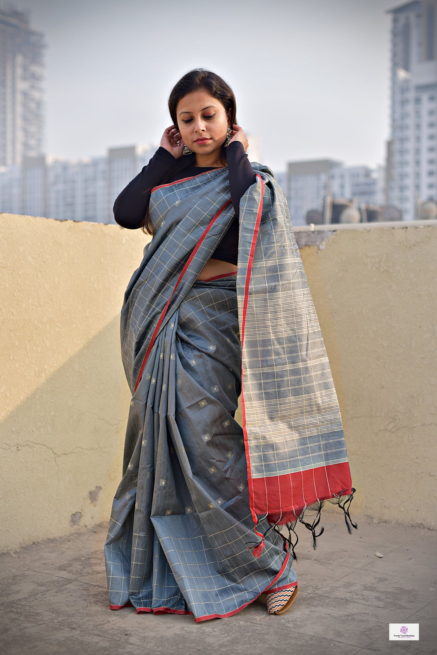grey red handloom silk cotton office wear formal wear sarees check pattern with blouse piece contrast best price online