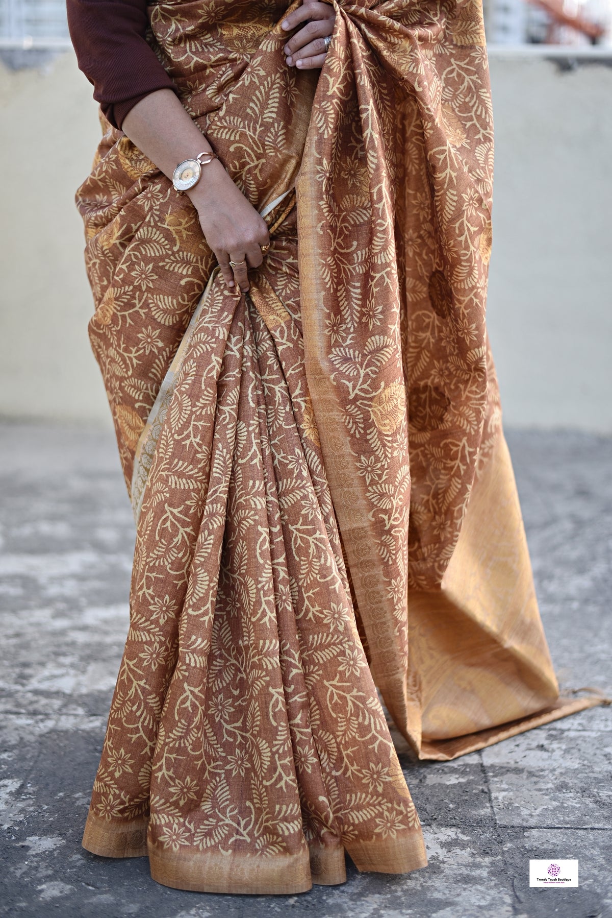 semi tussar silk saree in golden brown leaf pattern for special ocassion, office, wedding with blouse piece best price