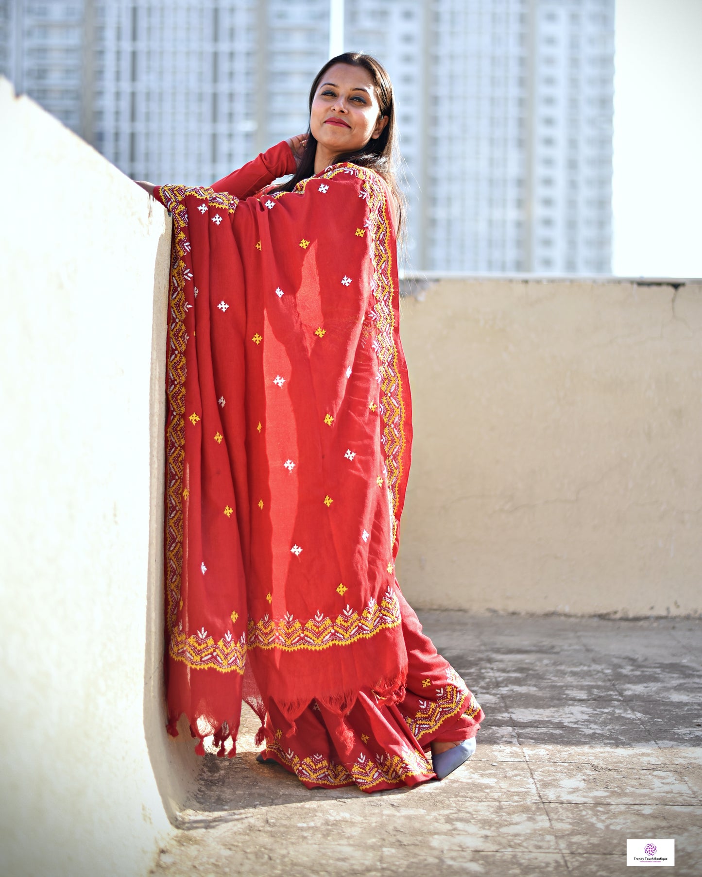 Kutch sindhi handembroidered red mulcotton saree bridal wear casual function wedding with blouse piece best price