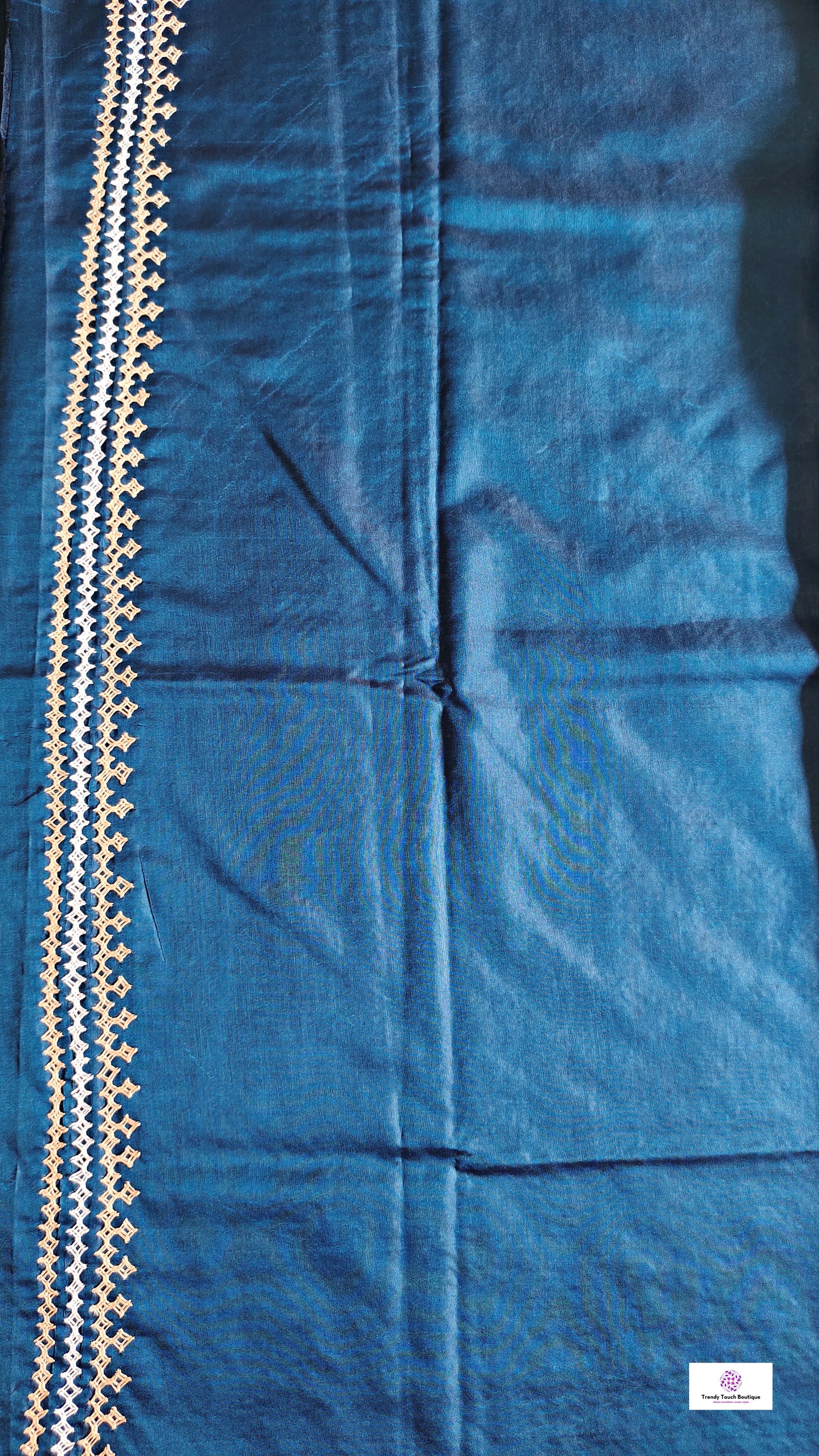 blue kutch handembroidered designer blended bangalore silk saree for wedding and festive wear lightweight best fabric with blouse piece and best price