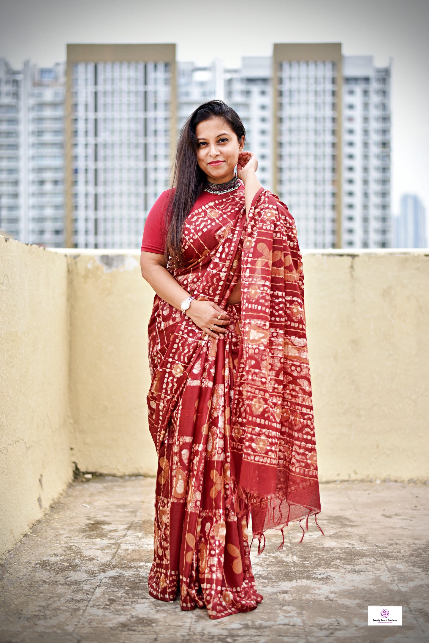 maroon lightweight banswara silk saree hand batik work for festive and office wear with blouse piece and best price