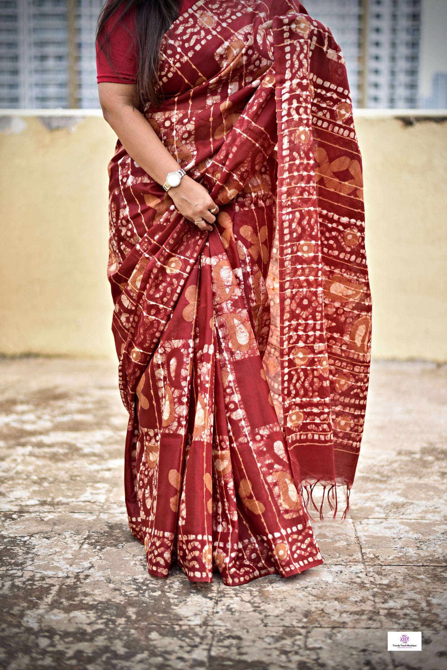 maroon lightweight banswara silk saree hand batik work for festive and office wear with blouse piece and best price