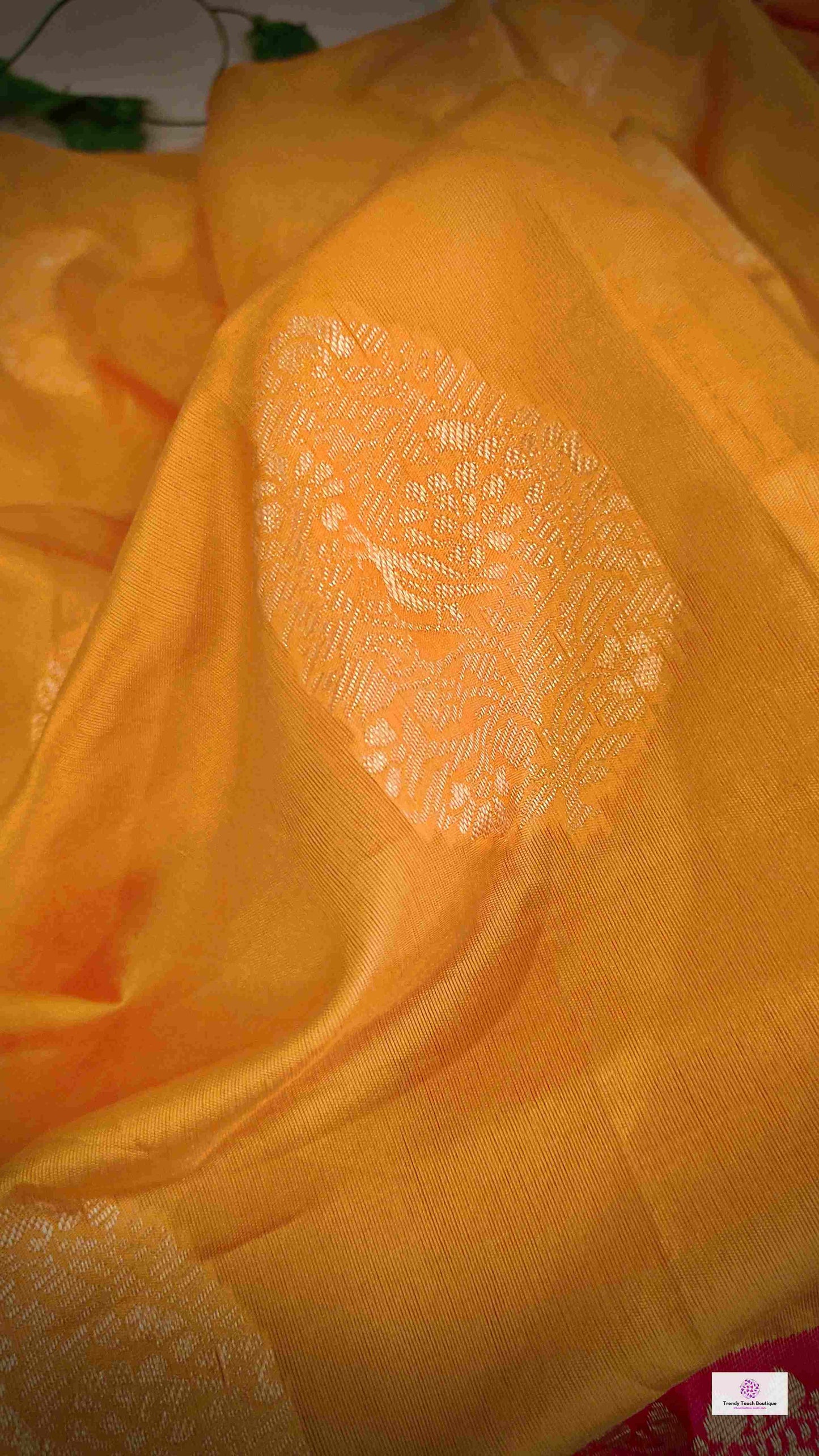 lightweight lichi silk yellow pink saree wedding and marriage celebration haldi ceremony sarees online
