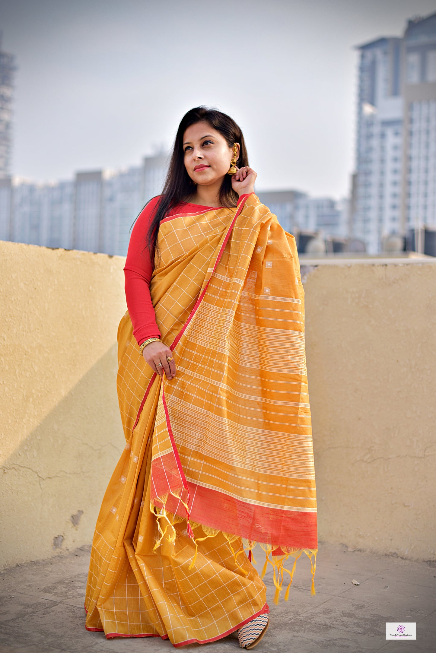 handloom summer wear saree haldi or special ocassion office wear, formal parties, yellow and red saree check saree best price with blouse piece