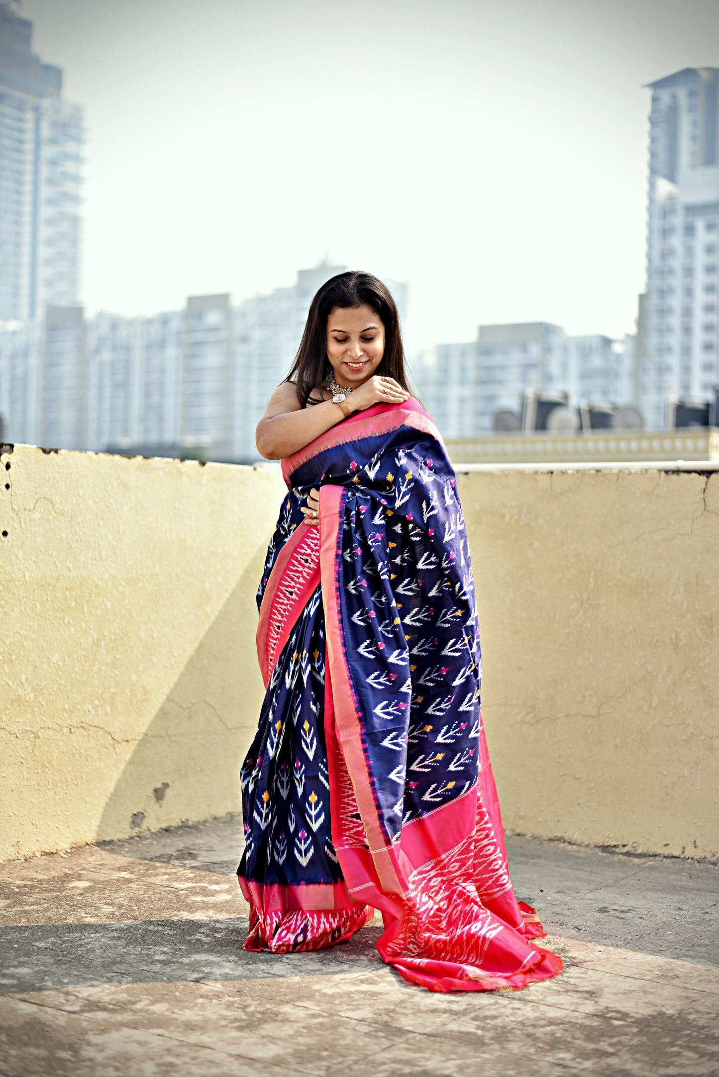 Abhro – Pochampally Ikkat Handloom Pure Silk (with Silk Mark)