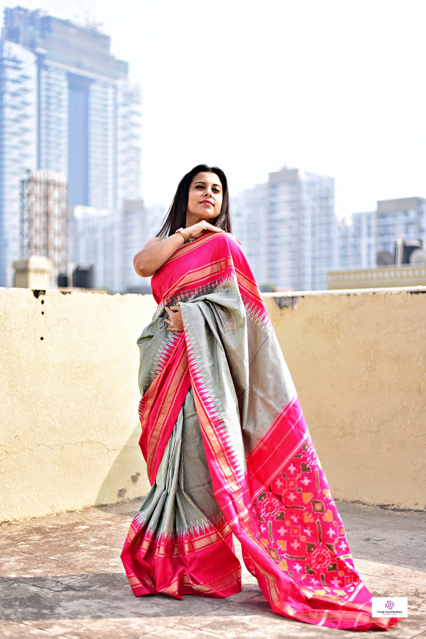 Ayesha – Pochampally Ikkat Handloom Pure Silk (with Silk Mark)