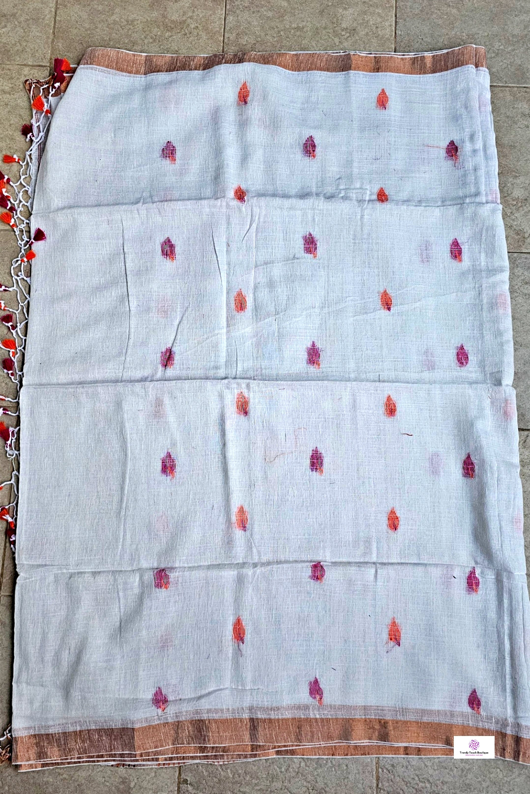 FLORALS - LINEN JAMDANI HANDLOOM SAREE (WHITE)