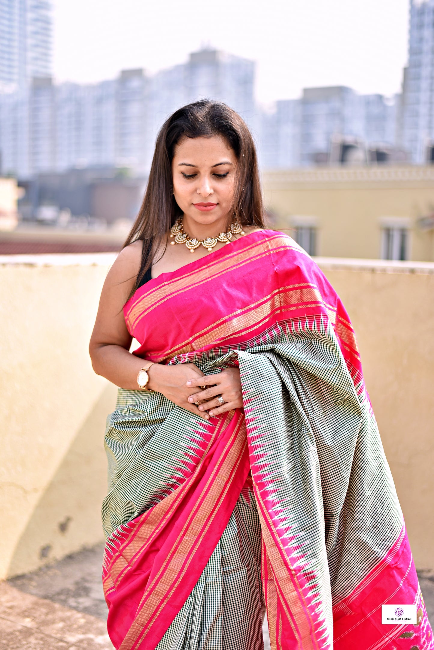 Ayesha – Pochampally Ikkat Handloom Pure Silk (with Silk Mark)