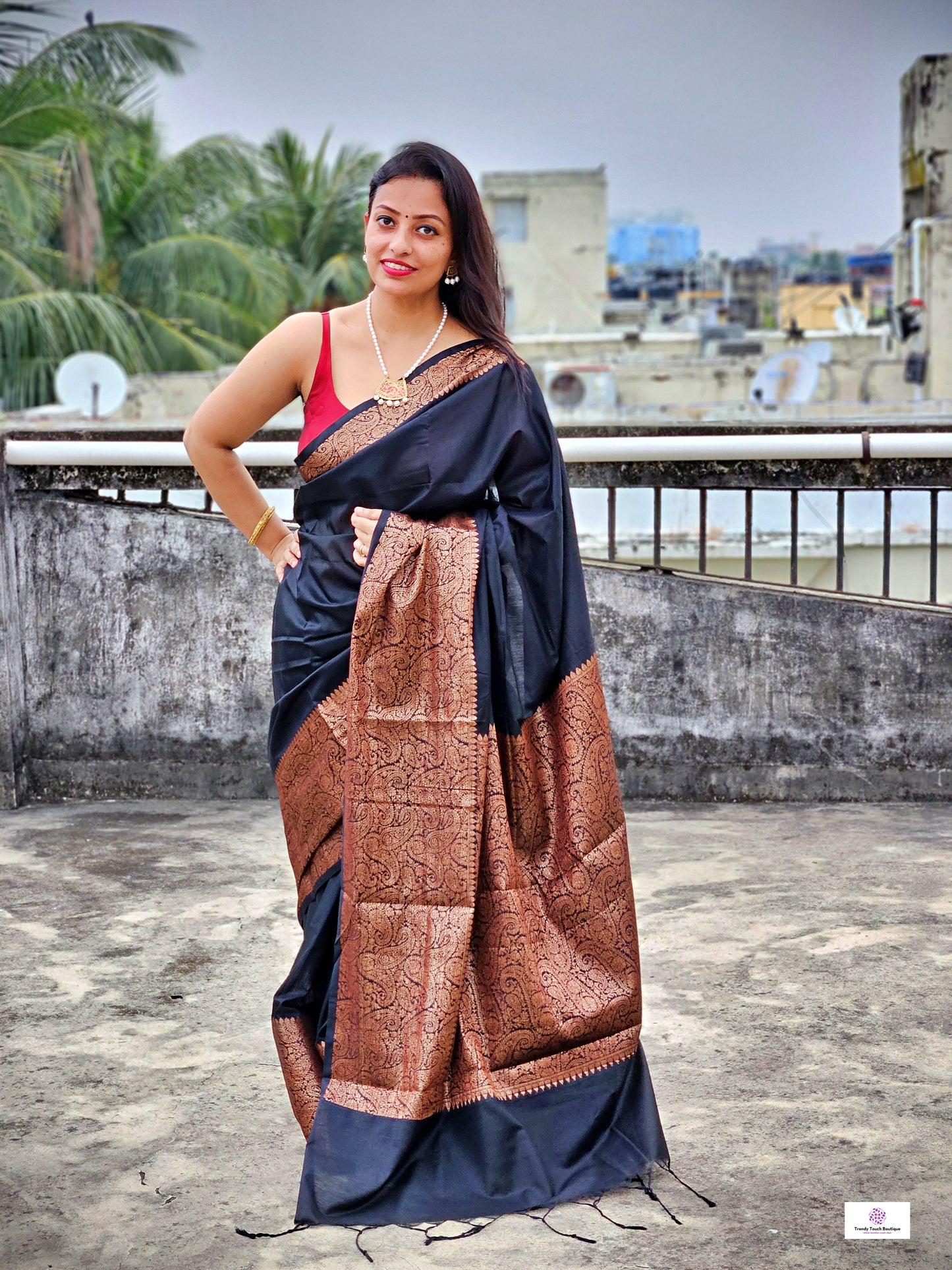 RAJANI - KATAAN SILK (BLACK- COPPER ZARI)