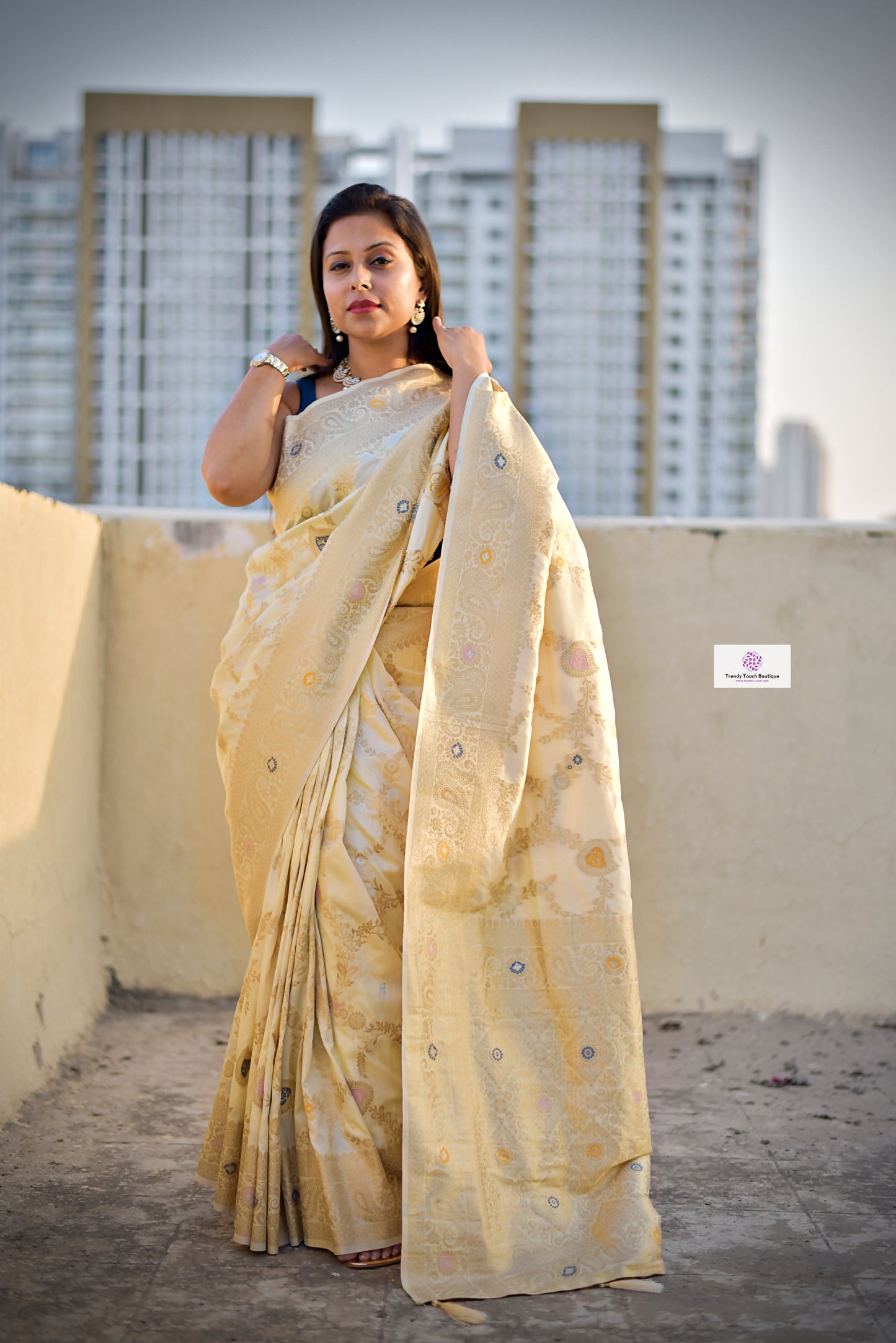 ivory off white jaal work handwoven banarasi silk saree with blouse piece wedding season special party wear bengali saree best price shop online
