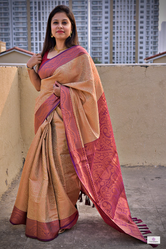 ivory color pattu silk saree for wedding soft silk saree online marriage function contrast brocade work with blouse piece kubera pattu silk saree soft silk