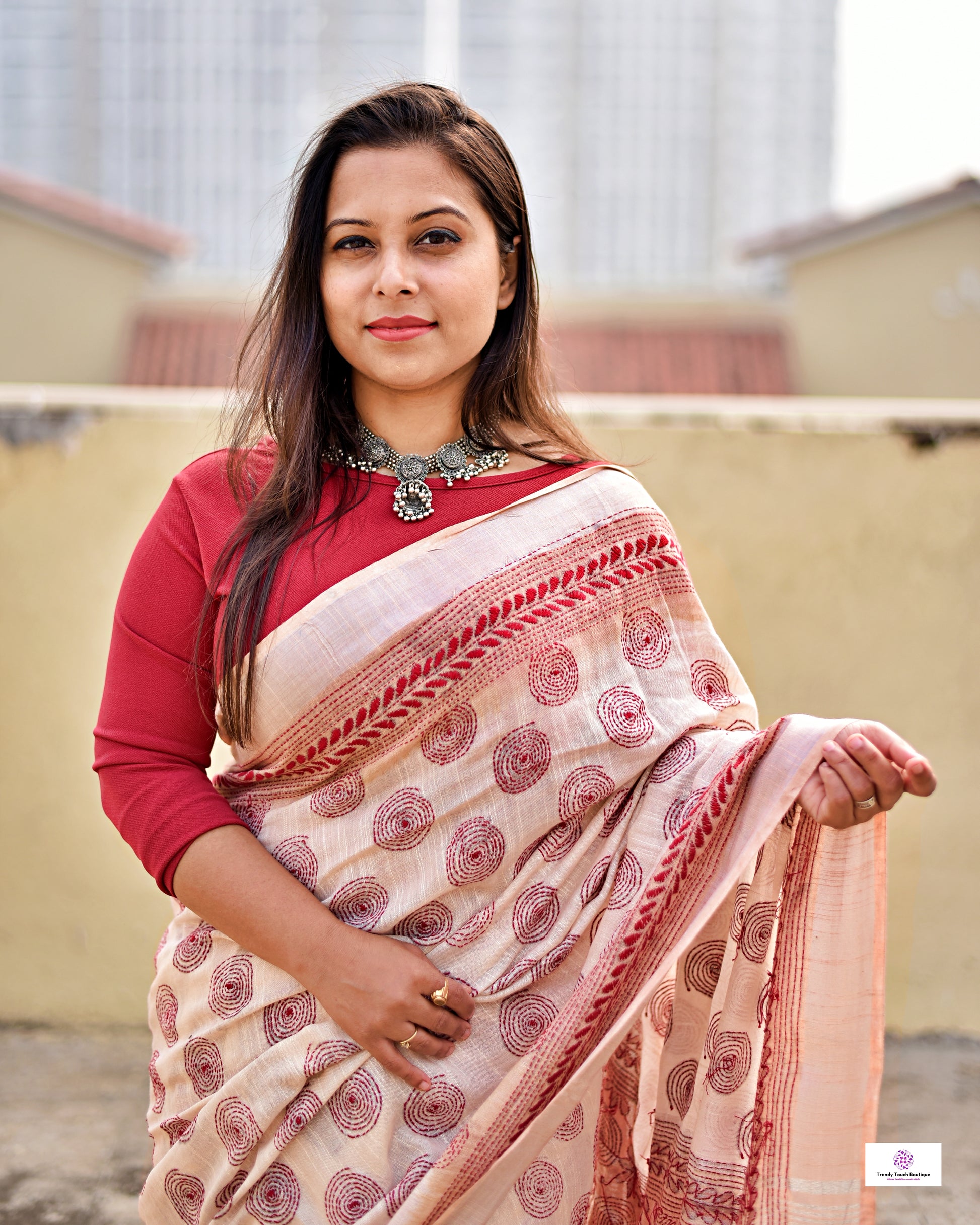 kantha handembroidered designer ivory and beige linen saree with blouse piece best price for office, casual and wedding wear.