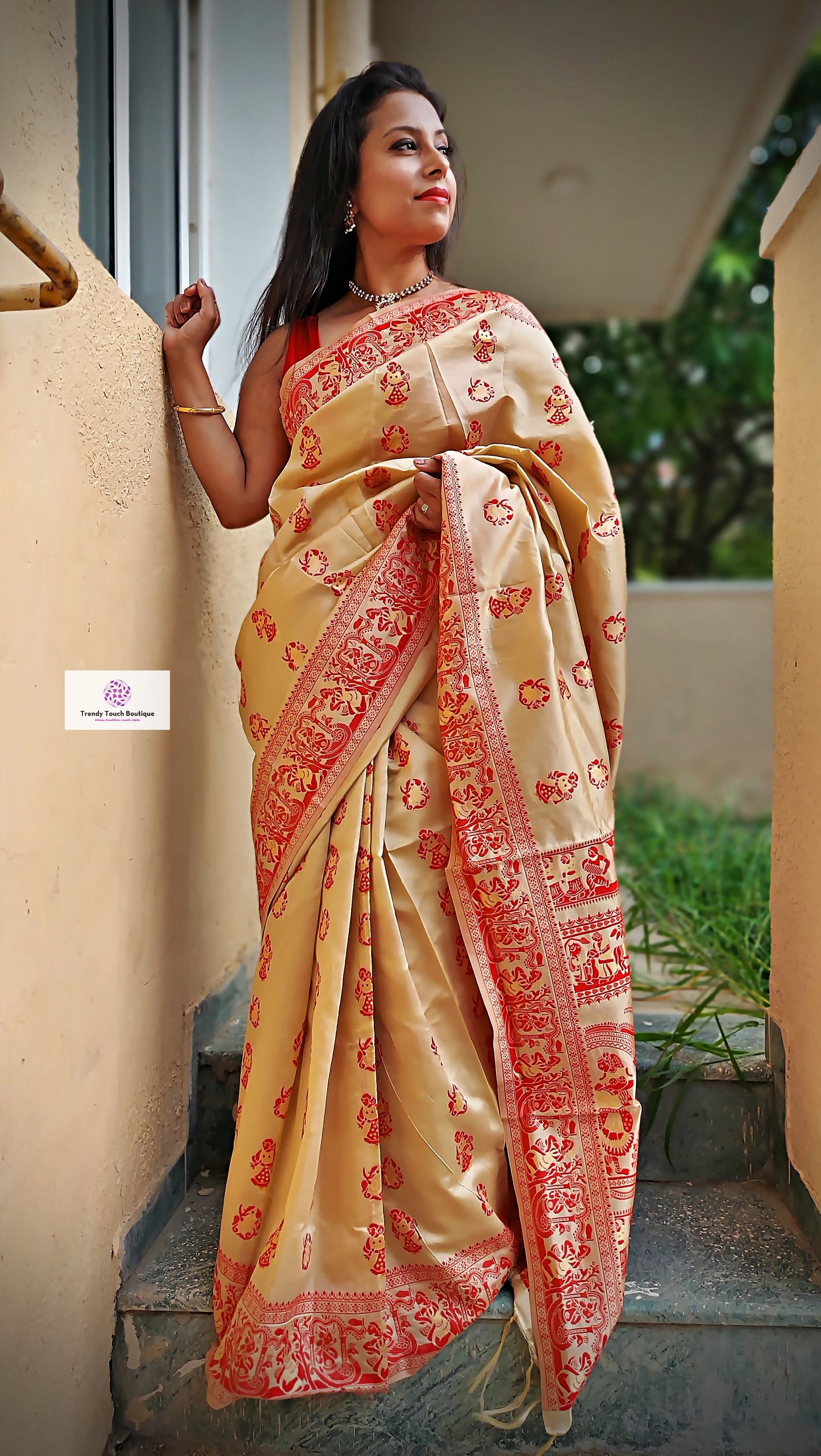 Baluchari Silk saree beige chandan ivory red traditional silk rama sita motif wedding function party wear celebration affordable price online with blouse piece
