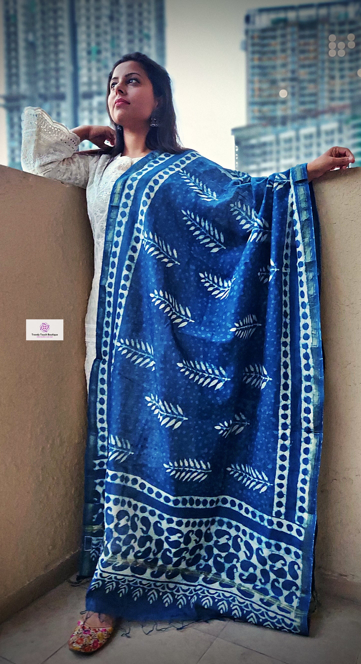BLUEBELLS - HANDBLOCKPRINT- CHANDERI SILK DUPATTA