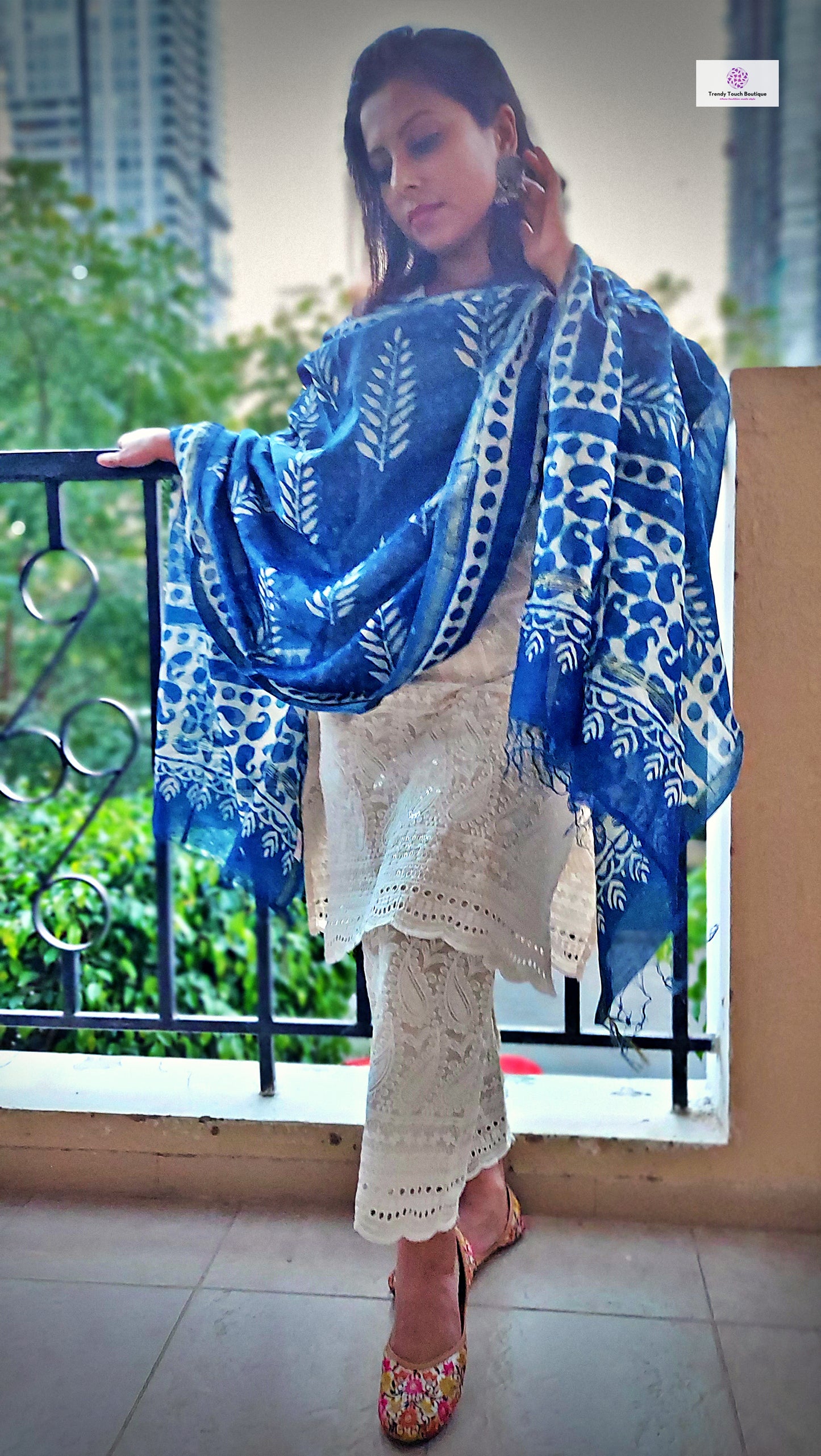 BLUEBELLS - HANDBLOCKPRINT- CHANDERI SILK DUPATTA